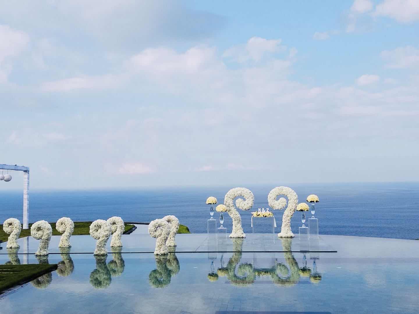秋枫阁-《梦中的婚礼》-巴厘岛天空之境水台婚礼